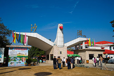 亚州Av：极速风云，亚洲赛道之巅的终极竞速传奇