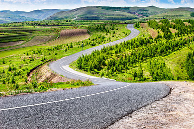 肏逼软件下载：虚拟引擎新标杆，极致拟真赛车游戏颠覆驾驶体验-2
