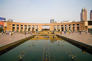 未成年人禁看:暗夜疾驰,道德迷雾中的引擎轰鸣与灵魂抉择-2