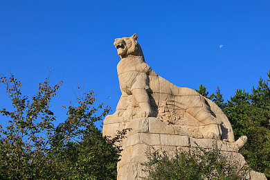 91成人黑料：虚拟赛道试炼真实道德，驾驶伦理游戏引发玩家自省风潮-2