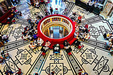 男坤坤放女坤坤：双角色竞速新作，携手共进体验极致驾驶默契-3