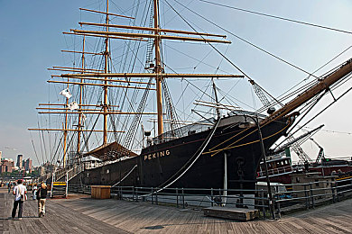 黑料XX自拍Ⅹ吃瓜黑料:极速都市,舆论风暴中的真实竞速之旅-2