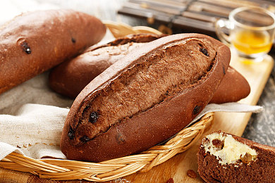 国产AⅤ剧情：车轮上的东方之旅，驾驶国产经典穿越中国公路故事-2