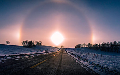 爱情岛论坛自拍亚洲品质极速最新章：竞速社交新纪元，都市光影中的速度与情感之旅-2