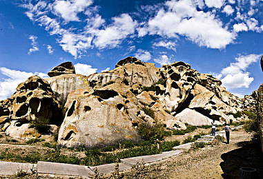 男生艹女生软件：双人共驭，极速同心，默契驱动竞速新纪元-3