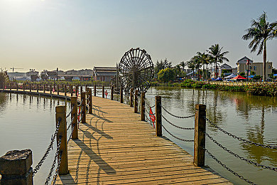 操体育生屁眼虐睾丸：赛道狂飙极限挑战，征服地狱弯道的硬核驾驶艺术-2