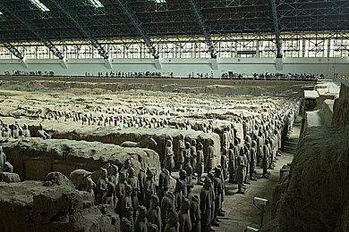 404黄色软件下载:霓虹深渊中的极速解码,虚拟都市里的数据狂飙-2