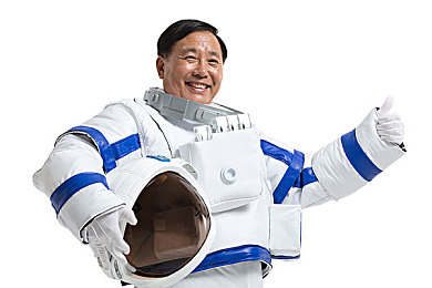 体育生捆绑：极速策略新作今日上线，人车合一动态系统颠覆赛车模拟体验-5