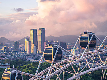 麻豆国产三级片：国产竞速新作今日上线，三阶段进阶系统打造真实改装体验-2