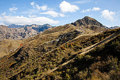 和猪做爱：荒诞驾驶模拟游戏，在挫败中寻找意义的哲学体验-2