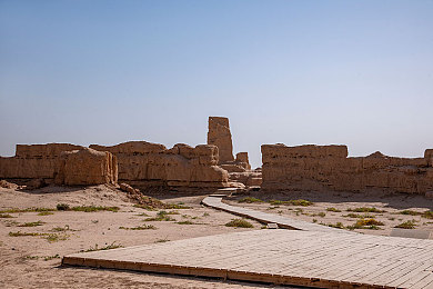 干逼的软件:硬核调校系统引爆玩家热议,这款赛车游戏让改装变成一门科学-2