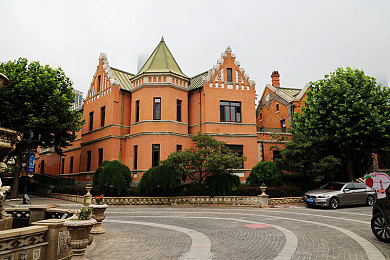 十大污App:极限清洁赛车,化身污渍终结者的沉浸挑战之旅-3