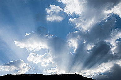 打扑克剧烈:牌组轰鸣,极速策略的赛道狂想曲-2