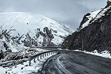 男生和女生一起搓搓的APP软件下载：双人协作竞速新游极速搭档上线，实测默契挑战引爆社交游戏圈-2
