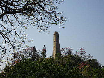 男生和女生一起差差差网站:男女驾驶能力互补,极速搭档开创竞速游戏协同新纪元-3