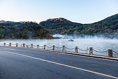 色情性黄 片免费看中国团APP：极速狂飙手游全新团队竞技模式上线，拟真驾驶引爆玩家热潮-3
