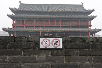 矿桥影剧院：废土驾驶生存新作今日上线，改装车辆探索危机世界