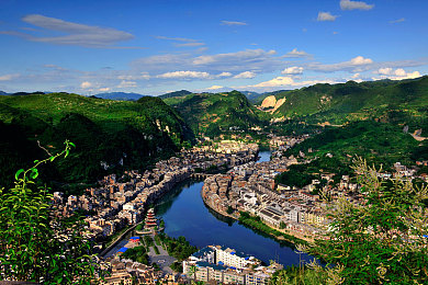 oppo黄色软件:极速狂飙城市风云,公平竞速攻略,合法改装与漂移技巧详解-3