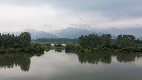 按摩勃起了女技师忍不住了:改装狂潮席卷赛道,硬核技师亲自驾驭速度艺术-3