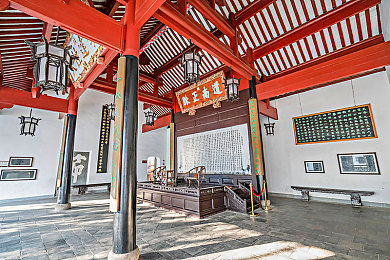 军装gay：当铁血战术邂逅灵魂羁绊，硬核战棋中的人性博弈-2