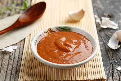 男女上床视频软件：极速同眠虚拟伴侣竞速之旅，情感赛道狂飙新体验-3