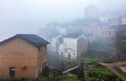 东北大坑乱欲:冰封废土,疾驰于生存与野望的边界-2