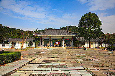 app污：废土狂飙钢铁纪元，改装战车征服辐射废土-3