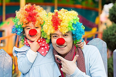 色之综合色：当调色盘遇上轰鸣引擎，谱写流动光谱乐章-2