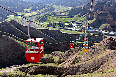 男男暴菊无套大学生：极速校园，策略疾驰，青春赛道上的智勇交锋