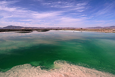 我们2019最好看中文:东方座驾驰骋英伦,虚拟赛道上的国潮引擎-2