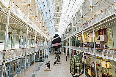 国产传媒剧情：驾驭真相与速度，全新叙事竞速游戏今日震撼发布-4