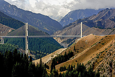 国精产品秘 一区二区四：赛道分区战术揭秘，三大区域调校让你从优秀迈向卓越-2