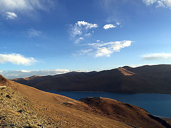 一区二区亚洲:竞速美学的双生灵魂,东方赛道上的秩序与狂野-3
