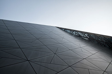 男生和女生打扑克差差：策略卡牌游戏中的思维差异，牌局风云揭示不同战术风格-1