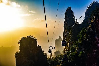 艹人软件:引擎之心,车库里的硬核调校与街头竞速传奇-2