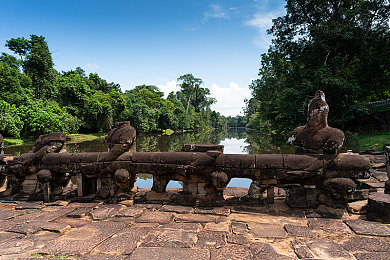 软件网站下载3.0.3华为：极限竞速地平线新版本上线，开放世界竞速体验再升级