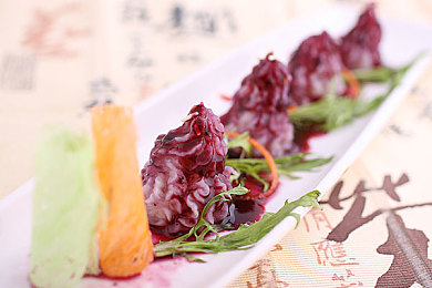 一小孩和老师打萝卜不盖被：荒诞竞速新作上线，双阵营对抗与风险策略引爆玩家热议-2