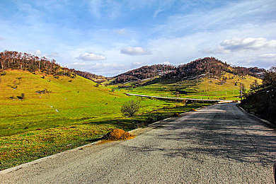 男人和女人差差差软件：《极速差分》今日上线，用驾驶风格光谱系统重塑赛车模拟游戏体验-2