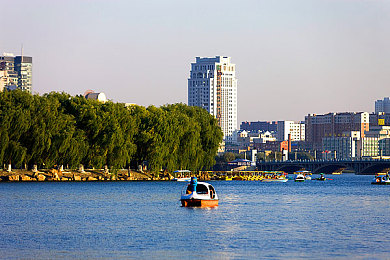 黄色软件 免费下载3.03:探索隐藏涂装,解锁太阳耀斑动态炫色攻略-3