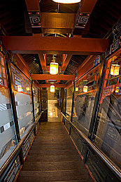 沈阳老阿姨最后巅峰:传奇女玩家创下竞速神话,极限漂移纪录至今未被打破-2