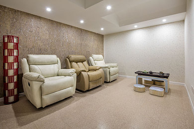 女明星被实干迪丽热巴：虚幻引擎打造明星竞速新作，开放世界赛车解锁实力证明剧情-4