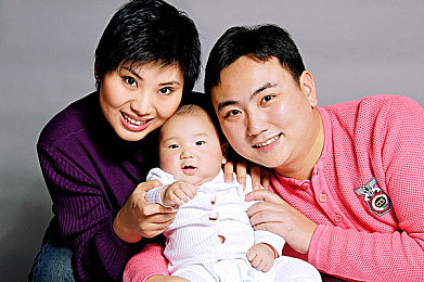 3P少妇：经典赛车驾驭指南，在热力追踪重制版中唤醒黄金时代的竞速激情