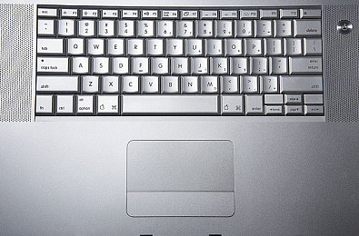 蜜桃成人无码av：极致拟真赛道，硬核驾驶体验的纯粹竞速盛宴-2