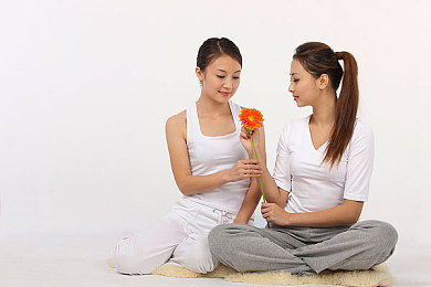 中国少妇XXⅩXXXXXX:在墨西哥的瑰丽风景中,体验速度与自由的终极释放-2