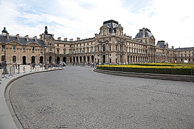 欧洲精品一区二区：欧陆传奇座驾，从古典优雅到现代极速之旅-4