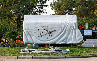 海贼王女帝被 羞羞真人：航海冒险新纪元，真人互动海战开启策略社交新浪潮-3