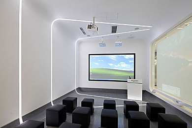 不良软件下载安装：极速骇客的虚拟竞速与数字暗礁的博弈之旅-2