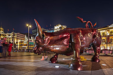 亚洲国产日韩一区：霓虹飞驰，东方引擎的都市竞速诗篇-2