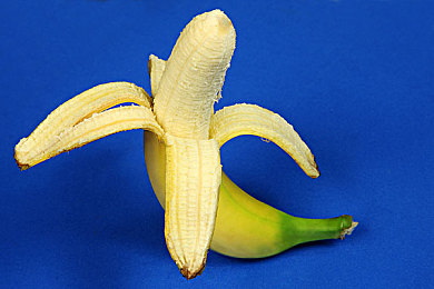 男生艹女生APP：极速狂飙新纪元，人车协作征服赛道的终极艺术-4