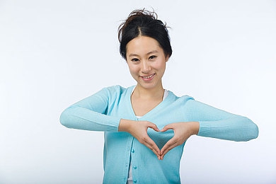 打扑克视频软件：《幻影赛道：王牌狂飙》今日上线，扑克牌视觉驱动竞速新玩法引爆热潮-5